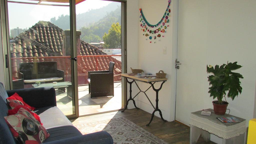 Hostal Caracol 圣地亚哥 外观 照片