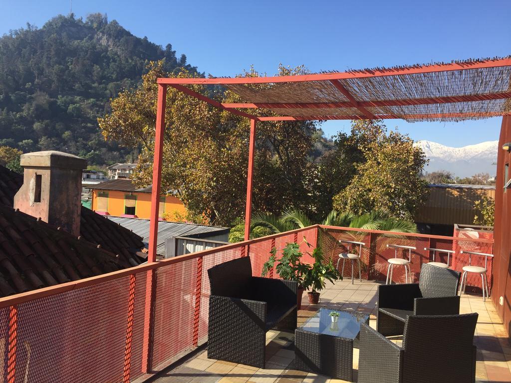 Hostal Caracol 圣地亚哥 外观 照片